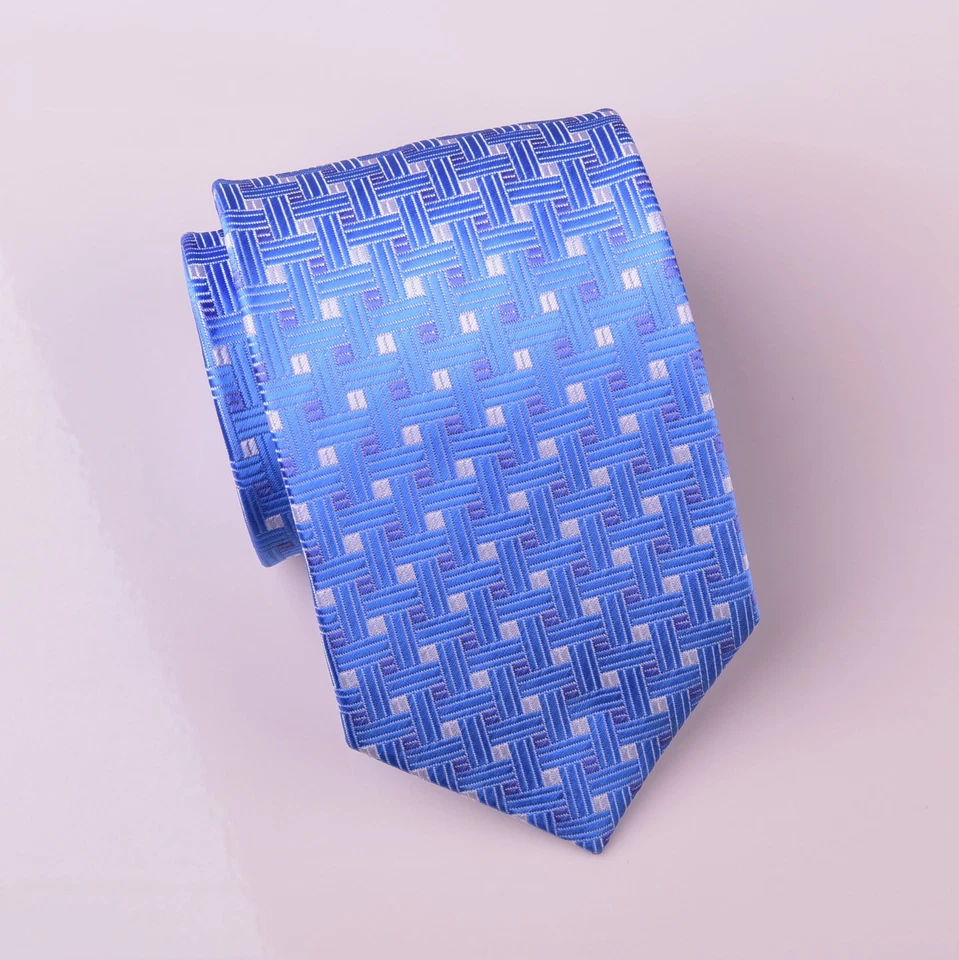 Corbata a cuadros y cuadros de diamantes azul claro para hombre de 3,15" de ancho a rayas grises de 8 cm Foto 2 de 4