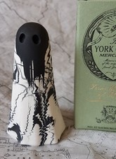 Mrs Humphreys ~ Black & White ~ Large Ghost ~ York Ghost Merchants Guild Room 31