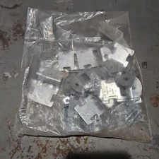 (Bag of 10 Sets) B-Line 3/4" STD B2209 Conduit Clamps .917-1.081, OD *LOW PRICE*