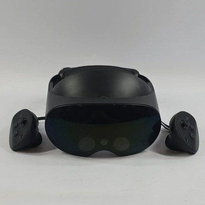 Meta Quest Pro 256GB Standalone All-in-One VR Headset DK94EC