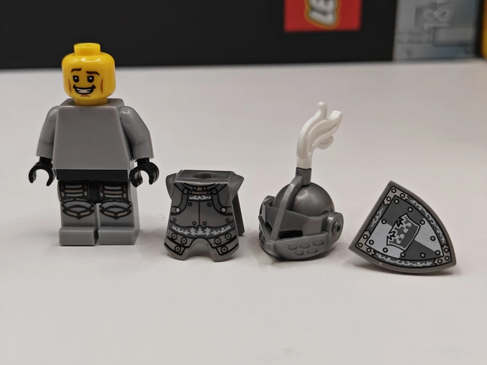 NUEVA Minifigura Lego Personalizada Caballero Heroico Serie 9 Coleccionable 71000 Foto 3 de 4