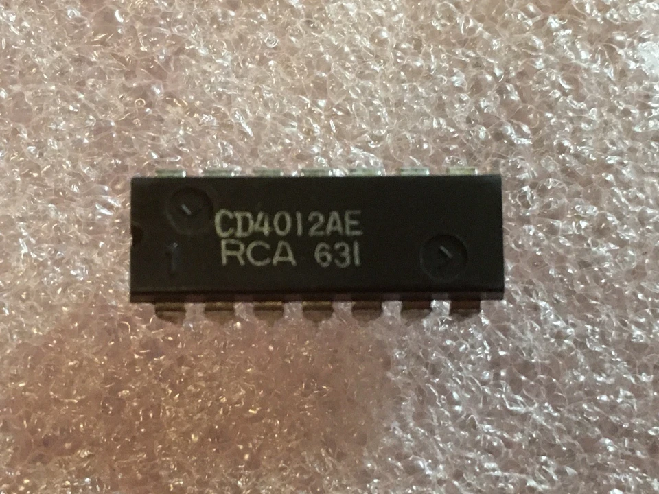 CD4012AE IC CMOS NAND GATE CERAMIC DIP 14 PIN RCA (LOT OF 2) - Image 4 of 4