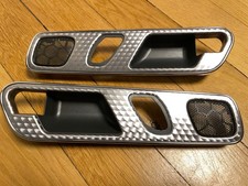 ORIGINAL MERCEDES SLK R170 SATZ BLENDEN TÜRGRIFF INNEN ALU-LOOK/CARBON NEU!! ORIGINAL MERCEDES SLK R170 SATZ BLENDEN TÜRGRIFF INNEN ALU-LOOK/CARBON NEU!!