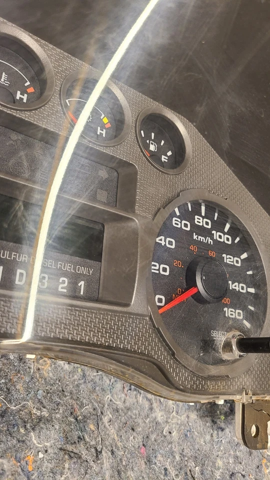 2008 Ford F250 F350 F450 Diesel Instrument Gauge Cluster 8C3T-10849-GH - Image 2 of 4