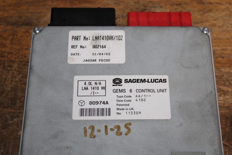 Jaguar XJ6 1996 motor de 4,0 L módulo de computadora ecu ecm fabricante de equipos originales LNA1410VK Foto 4 de 4