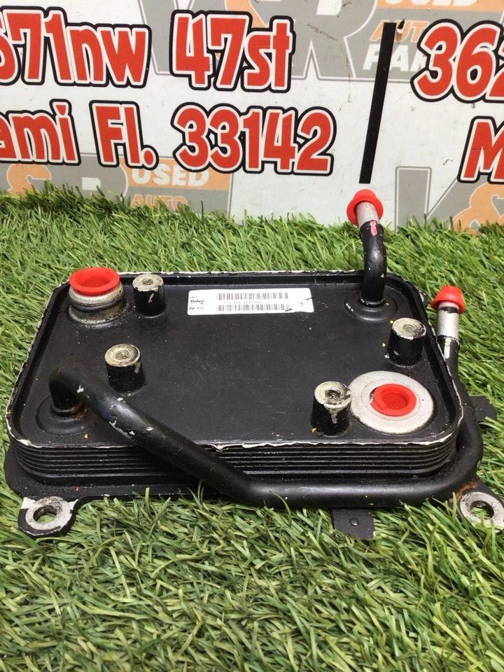 ✅ Enfriador de aceite de transmisión Hyundai Sonata 2015 Pn:25610-1U500 OEM Foto 2 de 4