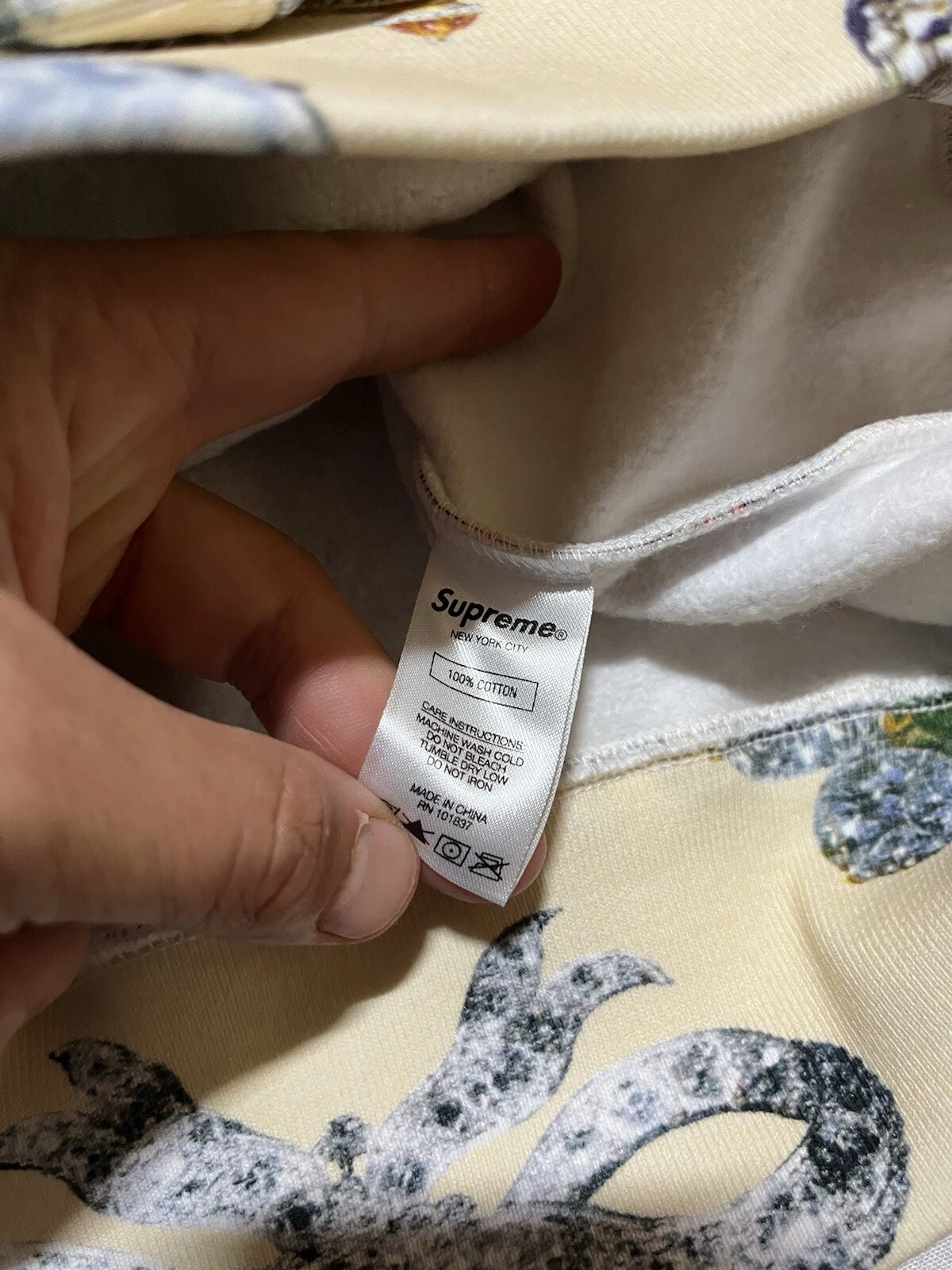 Felpa con cappuccio Supreme Jewel crema taglia media DEADSTOCK GM8