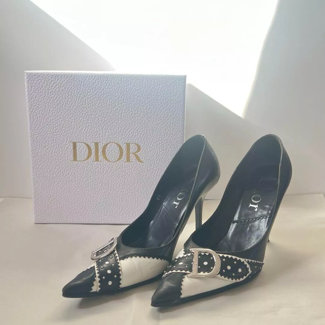 Escarpins Christian Dior talon bout pointu cuir noir/blanc US5,5 OCCASION 202504M