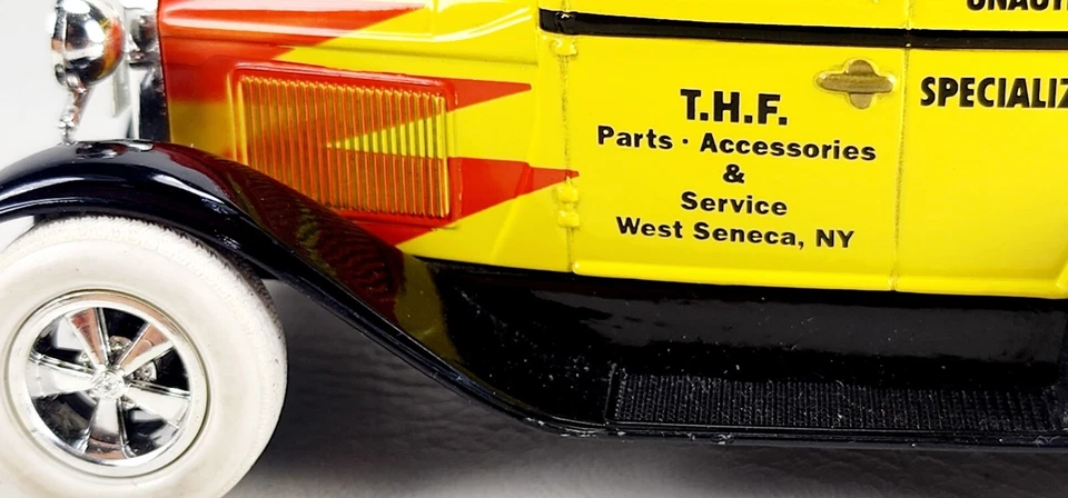 Banco de monedas SpecCast Diecast Hog Farm 1994 modelo A 4279 edición limitada 6" con llave Foto 4 de 4