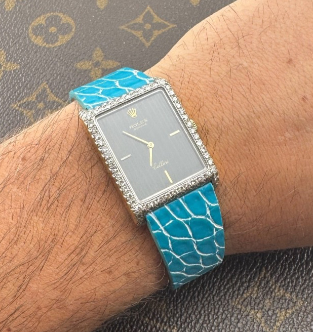 Rolex Cellini Gold Yellow Case Luxury Watch Diamond Warranty Original Manual Swi