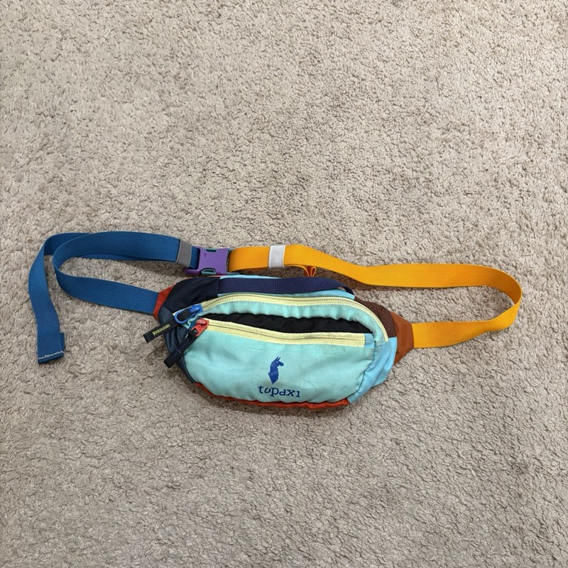 Cotopaxi Kapai Del Dia Dark 1.5L Hip Pack Multicolor Fanny Outdoor Hiking WORN