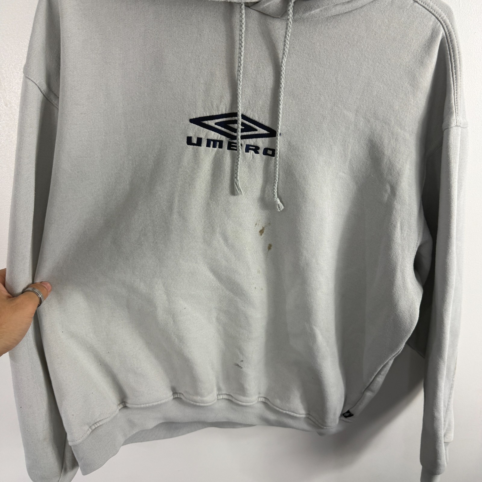 Vintage Umbro 90's Grey Embroidered Spellout Logo Size Large Pullover Hoodie image 5
