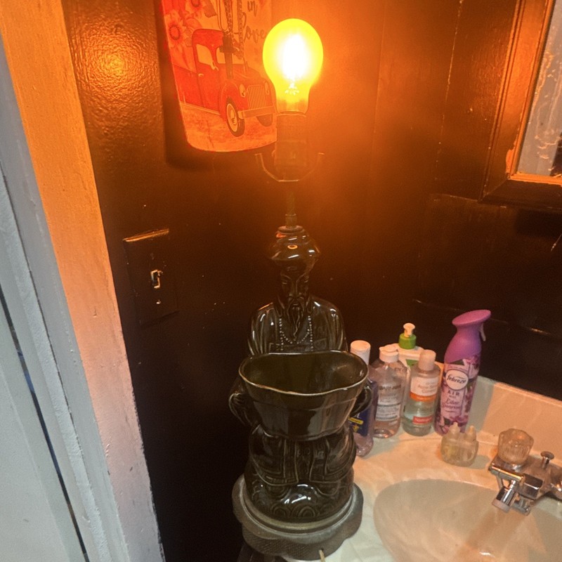 Green Glazed Ceramic Figural Table Lamp w/ Drum Shade Knob Control Corded
