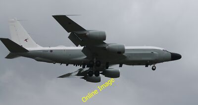 Foto 12x8 RC-135V Nietverbindung Waddington\/SK9864 ZZ664 wurde geliefert ahea c2014
