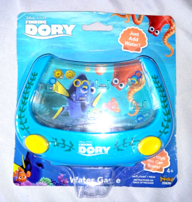 Disney Finding Dory Ring Toss Handheld Water Game Toy Sealed