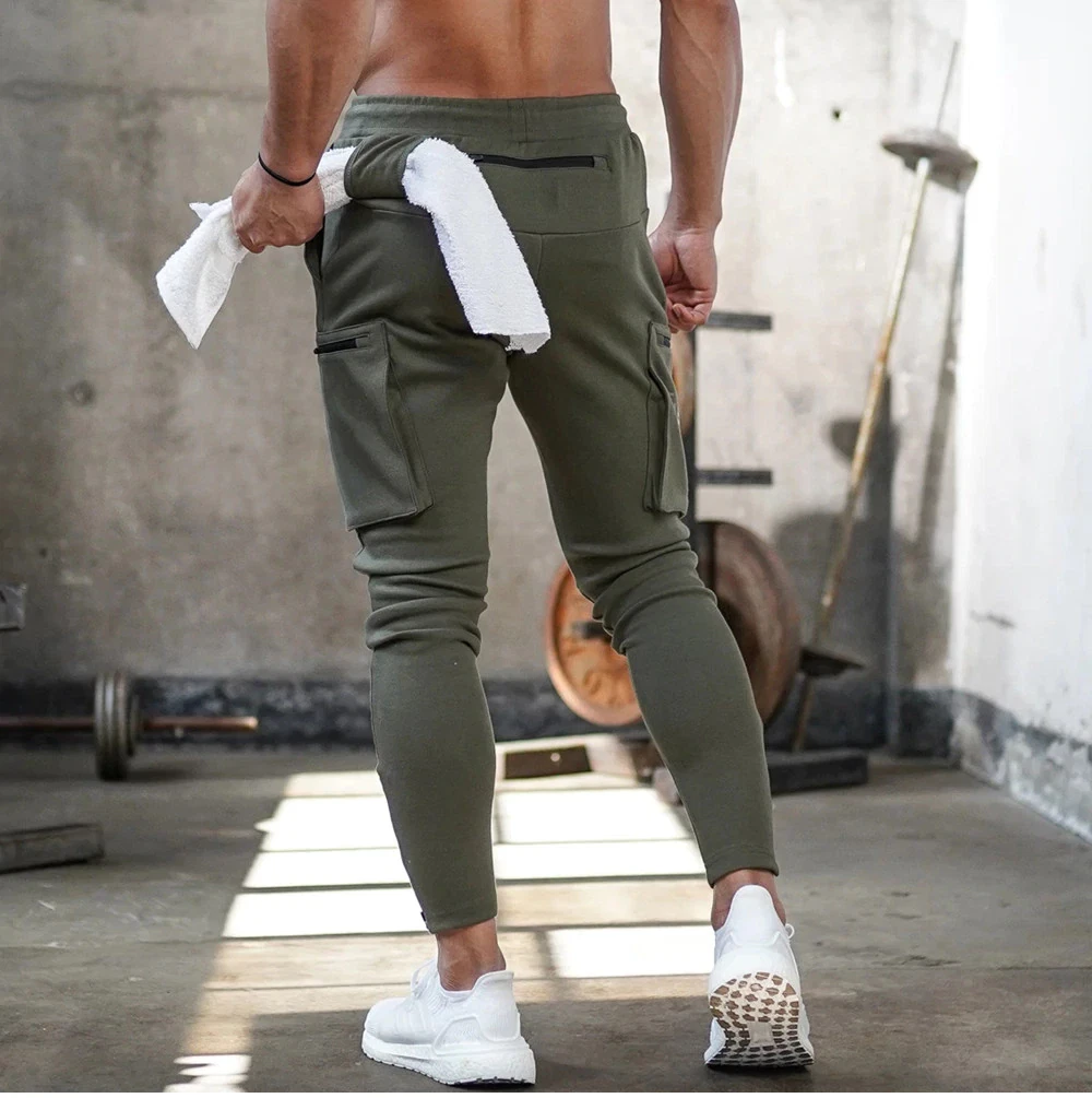 What type of track pants should I wear to a gym? - Quora