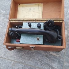 TELEFONO MILITARE DA CAMPO A ROTELLE O DOTAZIONE TECNICA PER ADDETTI TELEFONIA