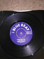 BUSTERS ALL STARS-STING LIKE A BEE.VINYL 7"45rpm.BLUEBEAT .EXC