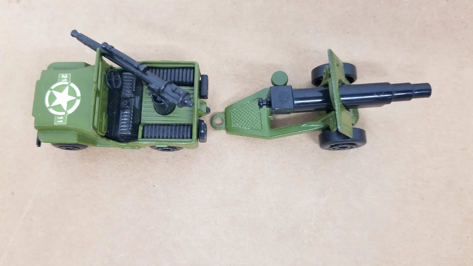 VTG 1976 Matchbox Sleet N Snow Army Jeep & Pull Behind Field Gun Nice Clean L4 - Image 2 of 4