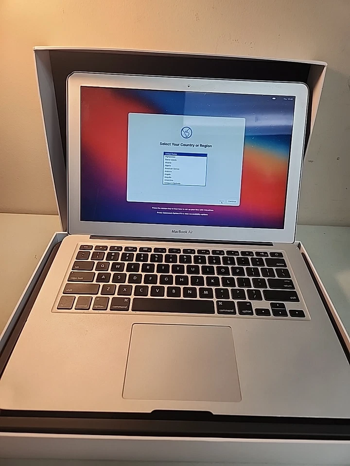 Apple Macbook Air 13 pulgadas - i5 4 GB RAM + 256 GB SSD - OS Big Sur Foto 2 de 4