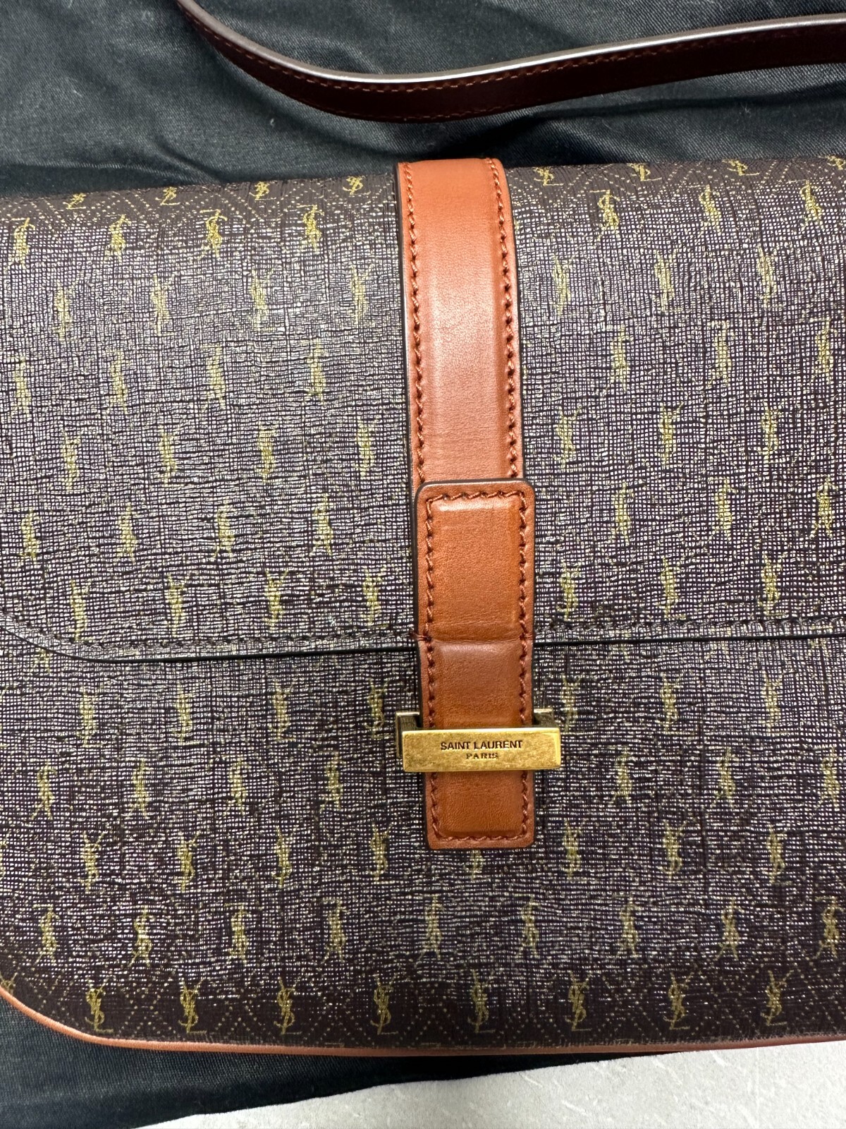 Borsa a tracolla SAINT LAURENT Saint Laurent Le Monogram 568604 pelle