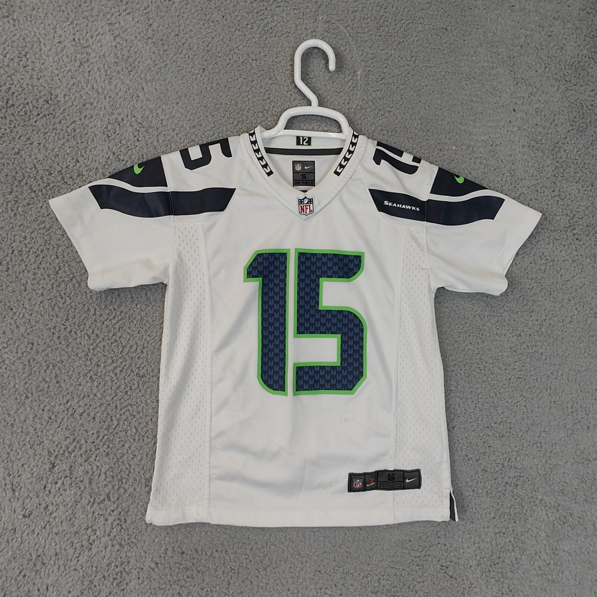 Seattle Seahawks Nike Jersey Youth Medium Boys White Away Kearse