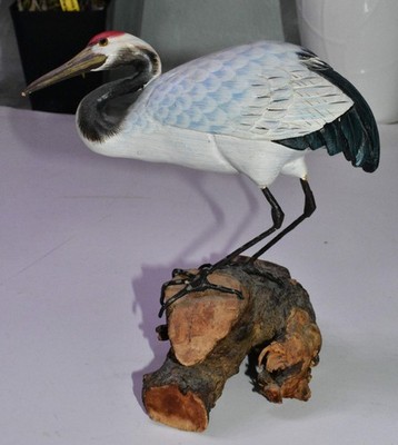 Red-Crowned Crane Statue Figurine Hand Carved Wood & Hand Painted 6 inches VTG