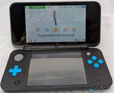 New Nintendo 2DS XL türkis schwarz *GUT* #SOP 266 M1