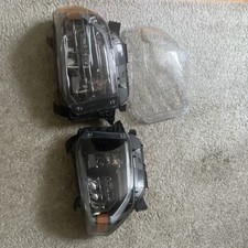 Oem 2020 Toyota Tundra Led Headlight Set Lh Rh Genuine Driver Replacement Lens