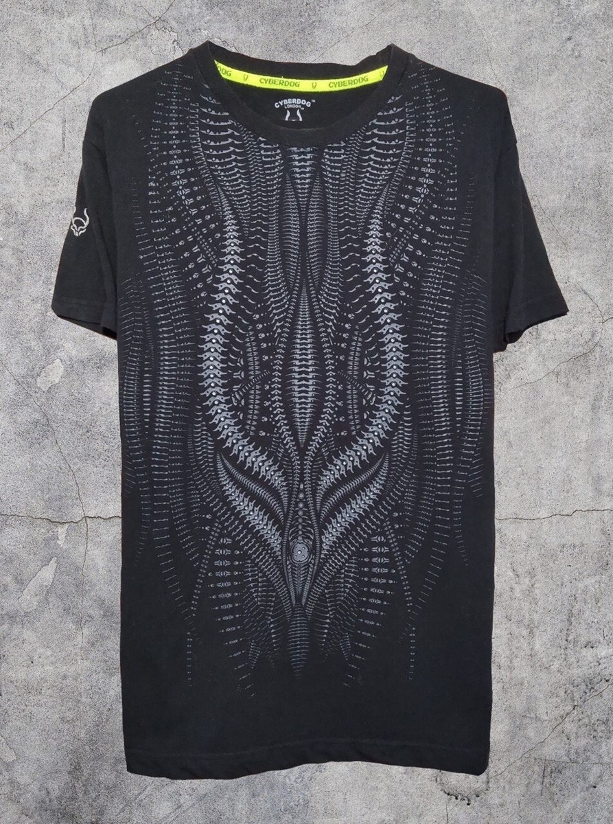 トップス vintage CYBER DOG LONDON design tee CyberDog London Vintage T-Shirt Rare Clubwear Cyber Goth