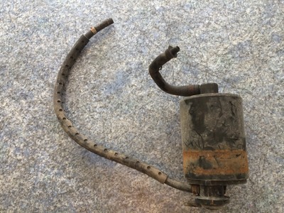 91 92 93 94 Nissan Sentra Fuel Vapor Charcoal EVAP Canister