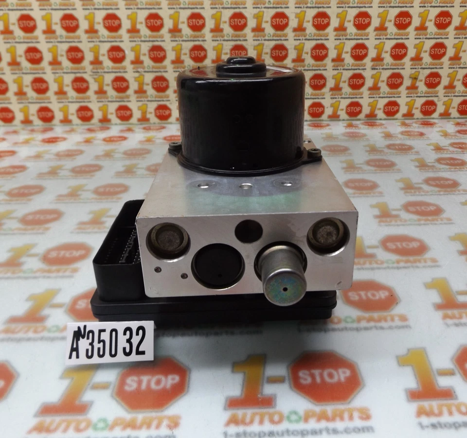 Módulo bomba ABS freno antibloqueo Infiniti QX56 2004-2005 47660-ZC021 OEM Foto 4 de 4