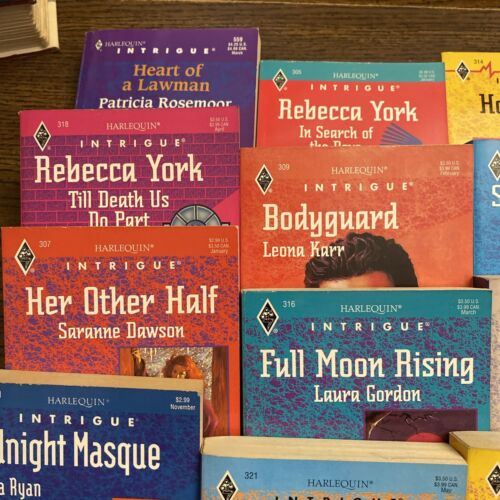 Harlequin Intrigue Romance Huge Lot Of 26 Paperback Novels Assorted Mix - Picture 4 of 10