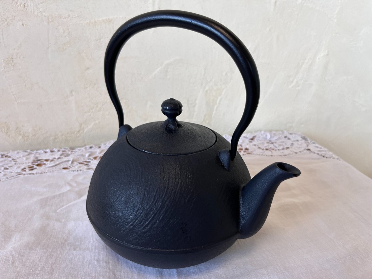Japanese Teapot NANBU Cast Ironware OIGEN NATSUME 0.75L,Black | eBay