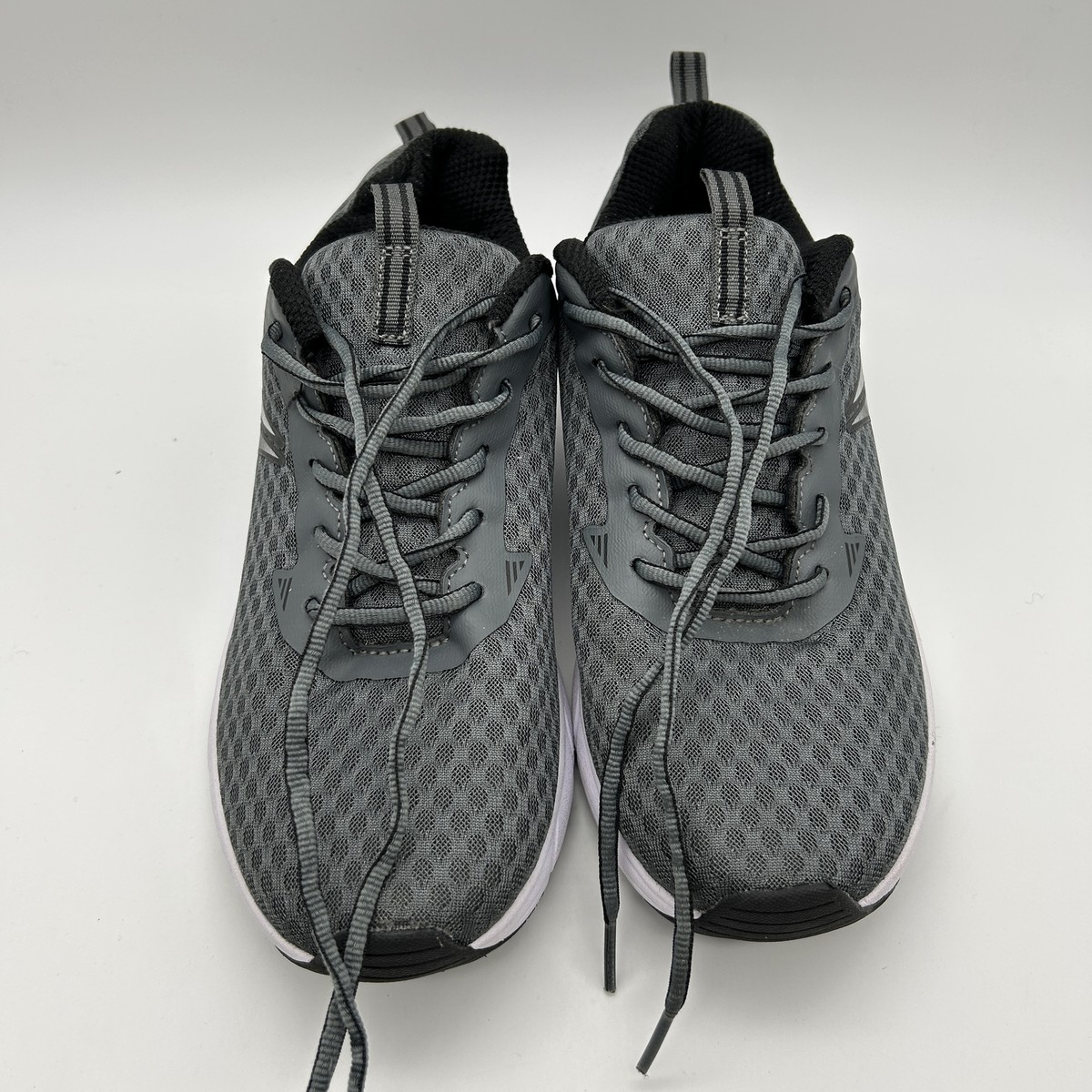 Crane Shoes Mens Size 9.5 Memory Foam Gray Athletic Running