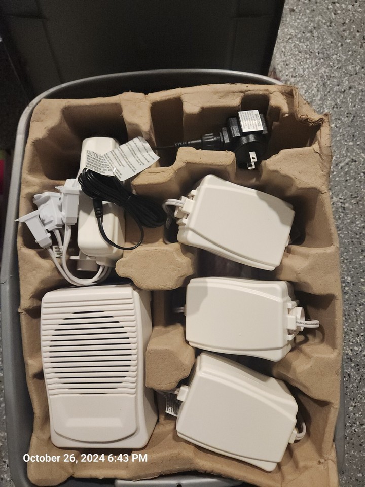 (2 Sets) Holiday Brilliant Spectacular Christmas Light/Sound Show