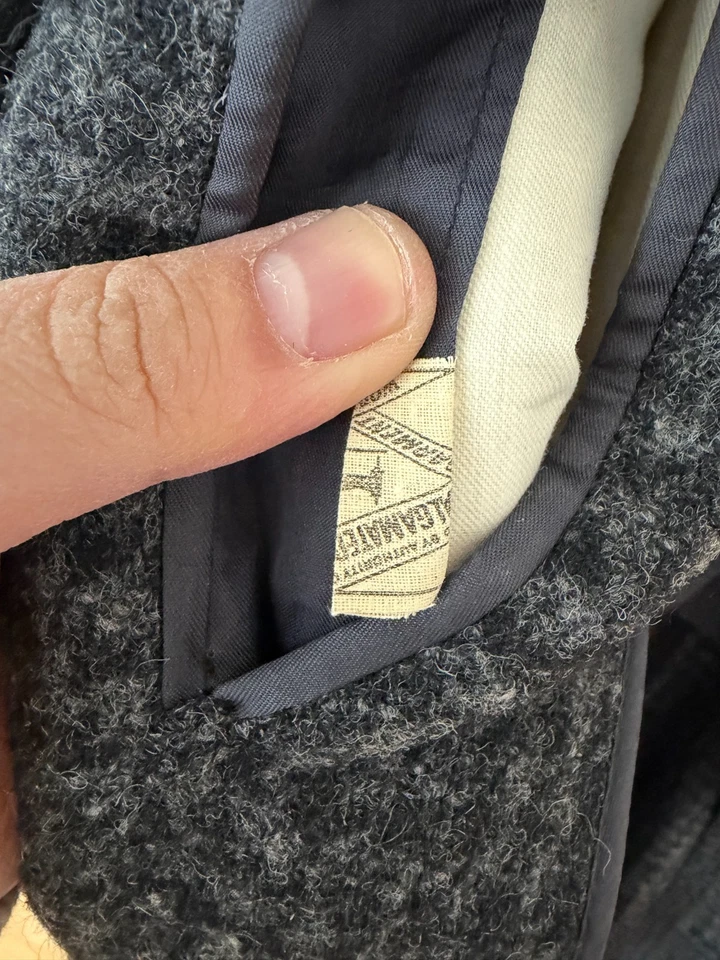 🔥 Vintage Harris Tweed Dark Charcoal Grey Houndstooth Balmacaan Overcoat 42 - Image 4 of 4