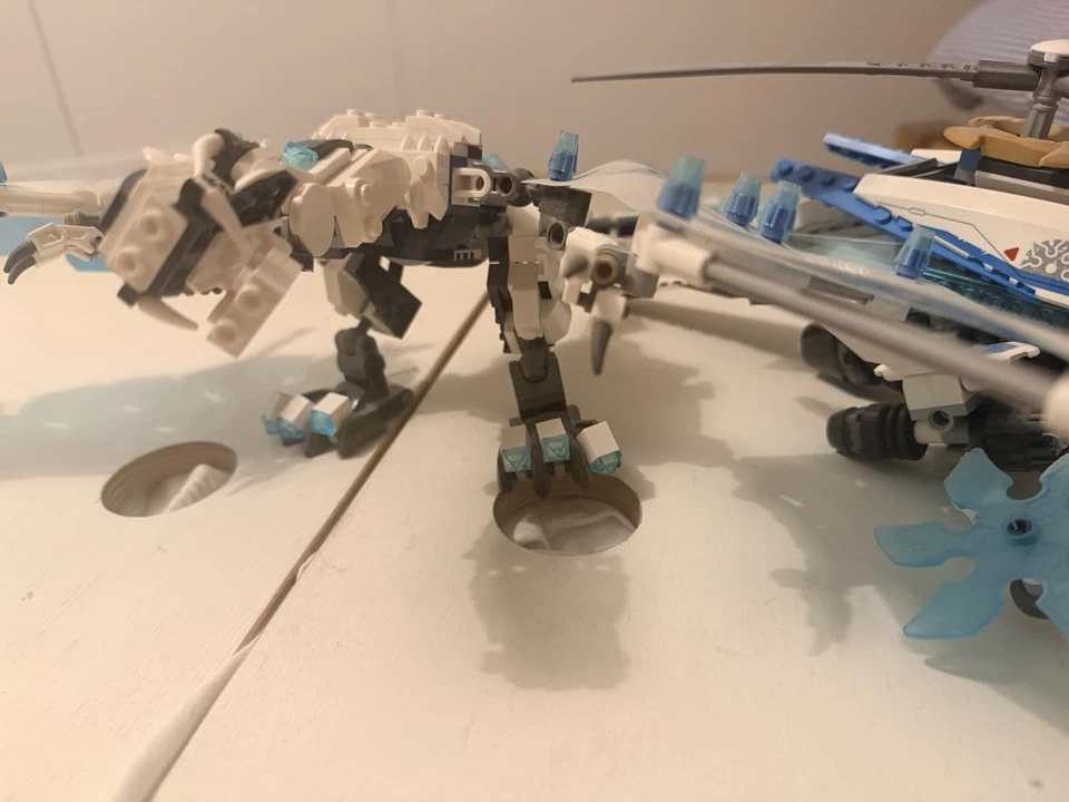 LEGO Ninjago 70678 Castle of the Forsaken Emperor, photo 3 of 3