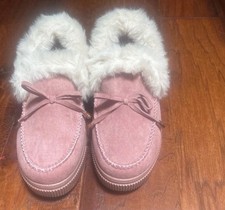 Journee Collection Women's Pink Blush Faux Fur Midnight Slippers Shoe Size 9