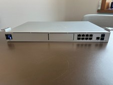 Ubiquiti UniFi Networks UDM-PRO 8-Port Dream Machine Pro Security Gateway