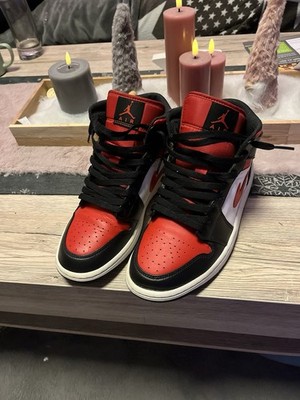 Nike Air Jordan 1 Black Red And White (2022)