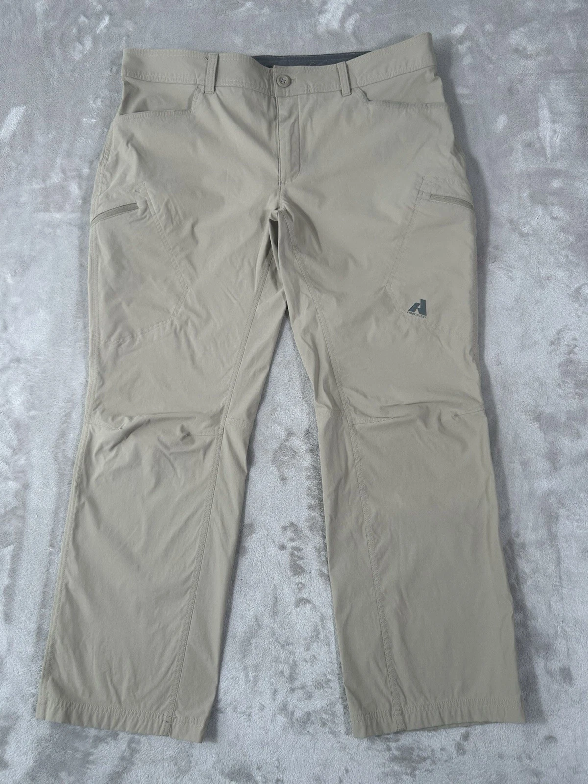 Eddie Bauer First Ascent Pant Men 40x29 Beige Zip Pocket Cargo Articulated Knee