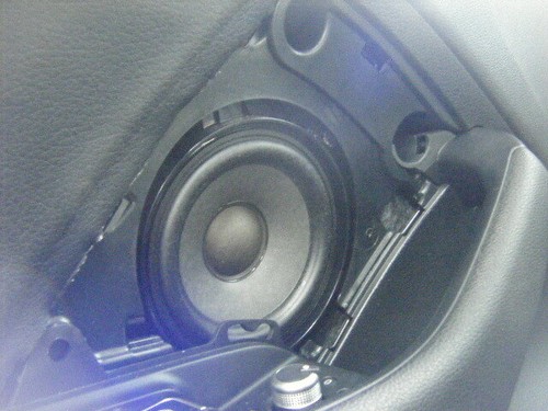 ALTAVOCES ORIGINALES AUDI A3 S3 RS3 8V B & O BANG OULFSEN SUBWOOFER GENUINOS SALÓN - Imagen 9 de 12