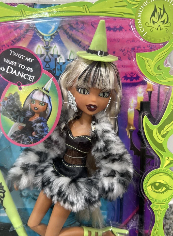 Bratzillaz Sashabella Pawz Magic Night Out Doll NEW