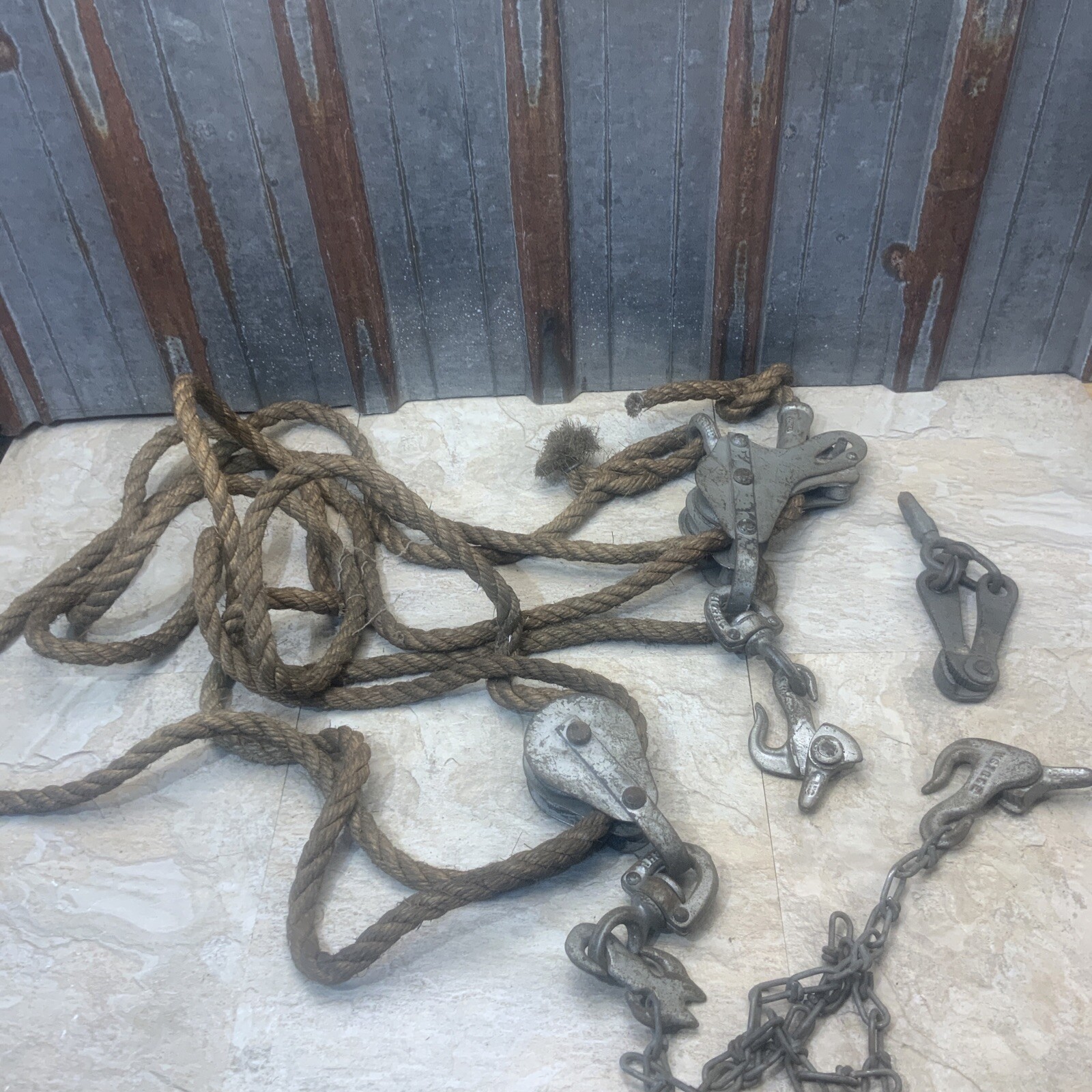 Vintage Block and Tackle Metal Pulley’s With Rope Fence Stretcher Farm