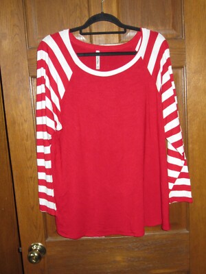 Cool Melon Bright Red Scoop Neck Top with Striped Sleeves - Size 2X