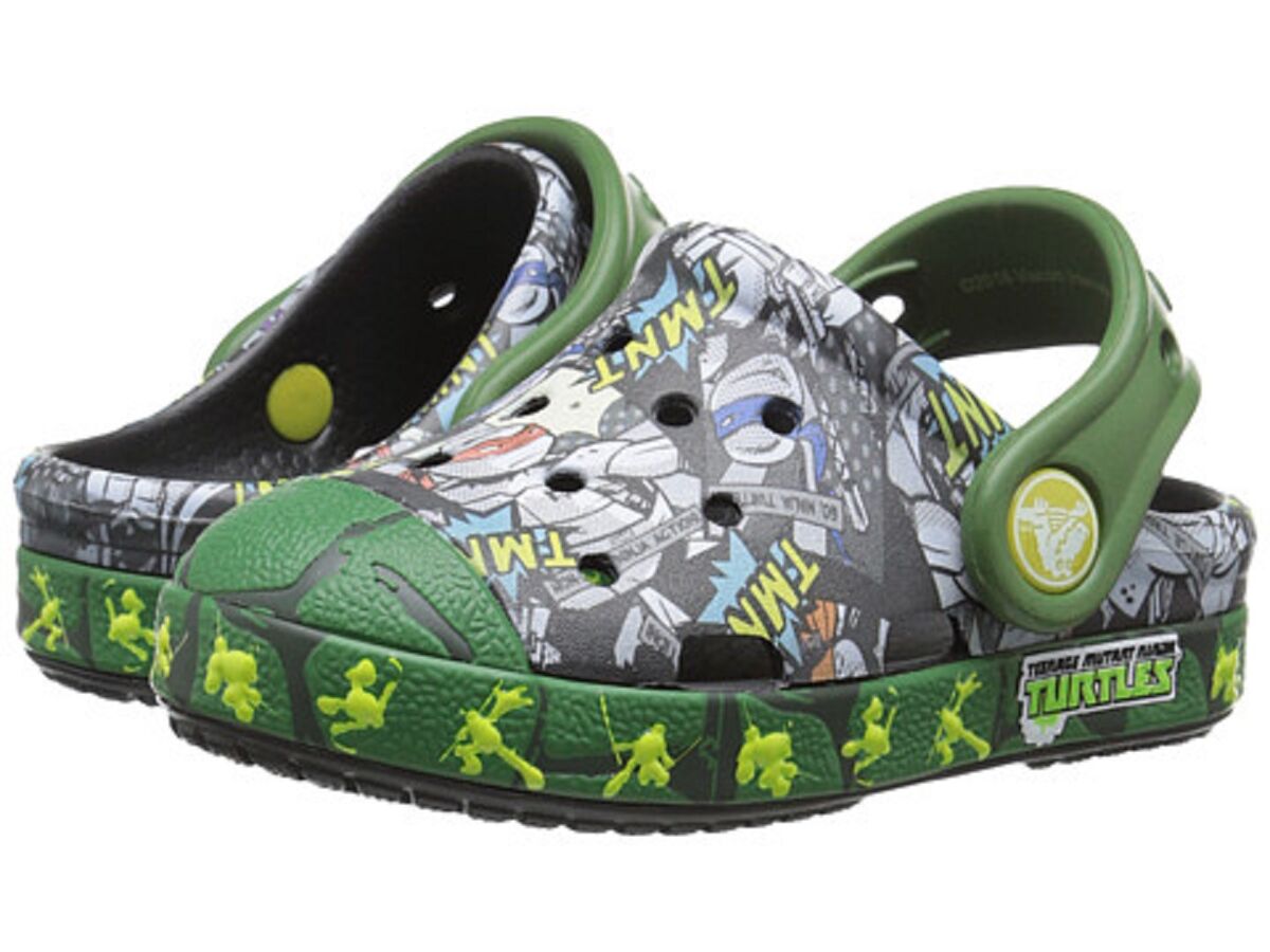 CROCS 202686-0CR CROCS BUMP IT TMNT CLOG Yth's (M) Black CROCS 202686-0CR CROCS BUMP IT TMNT CLOG Yth's (M) Black