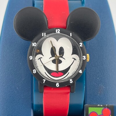 Lorus Mickey Mouse Watch Vintage 26mm Mickeys Head Case Red Leather Band Quartz