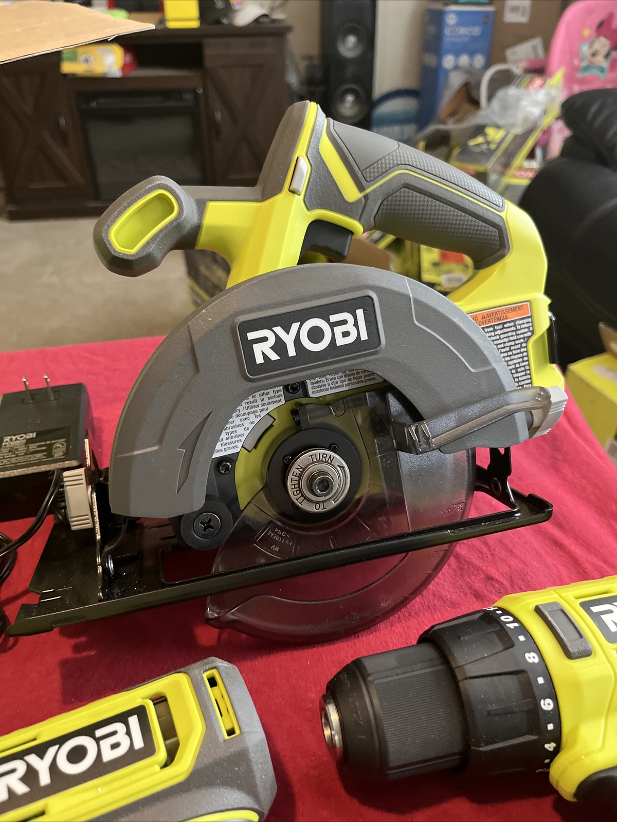 RYOBI ONE+ 18V Cordless 4-Tool Combo Kit w/ Batteries Charger G006