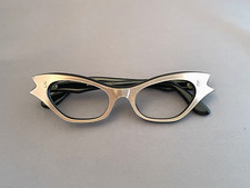 Vintage 1950s 1960s Frame France Cat Eye Glasses Eyeware